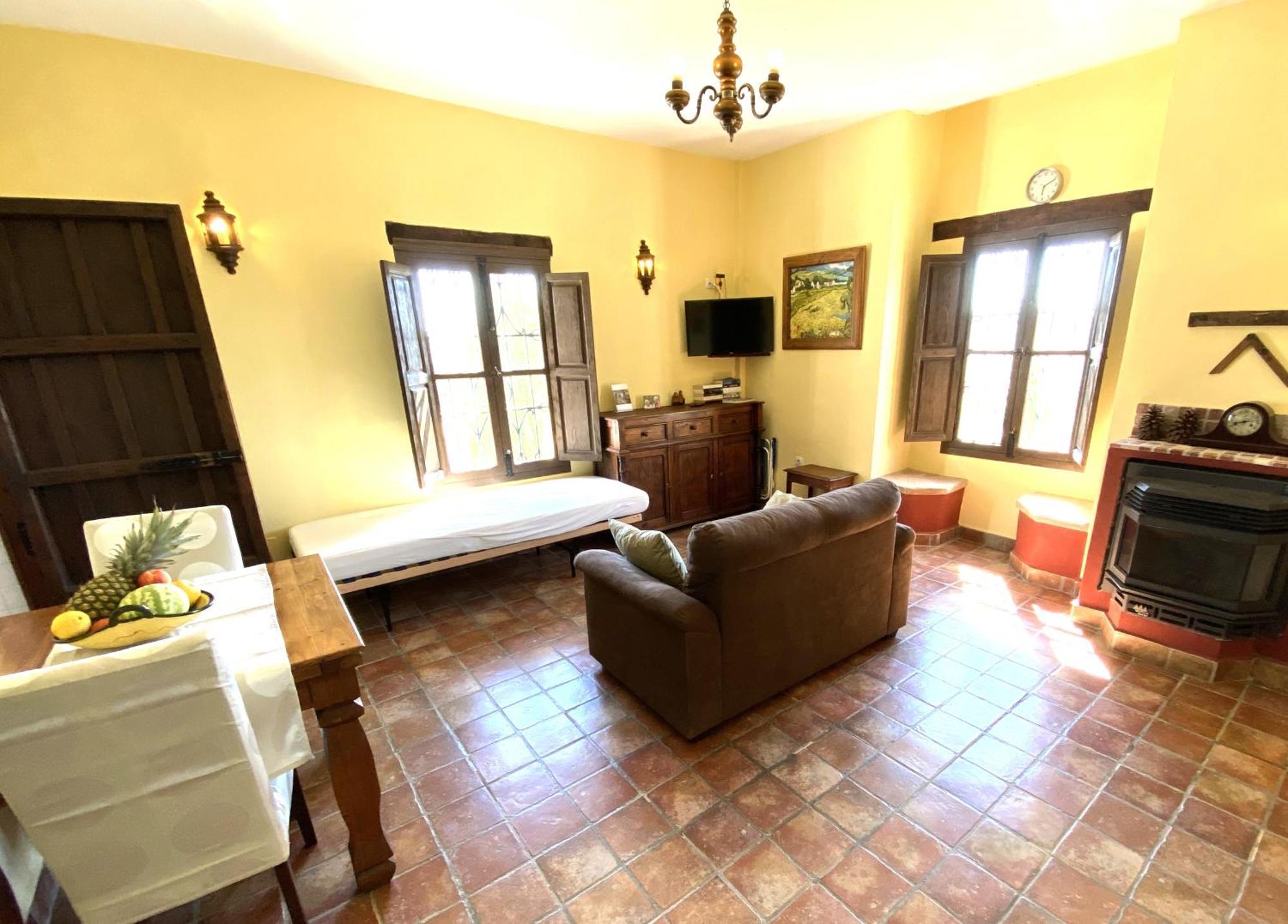 Castle Tower Ground Floor Apartment In Rural Holiday Park 'Cezanne' Tolox Dış mekan fotoğraf